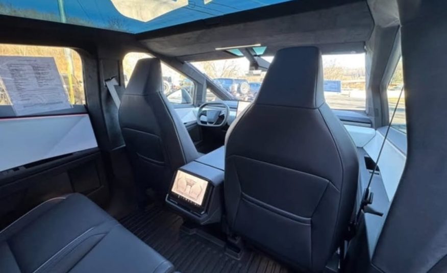 2024 Tesla CyberTruck