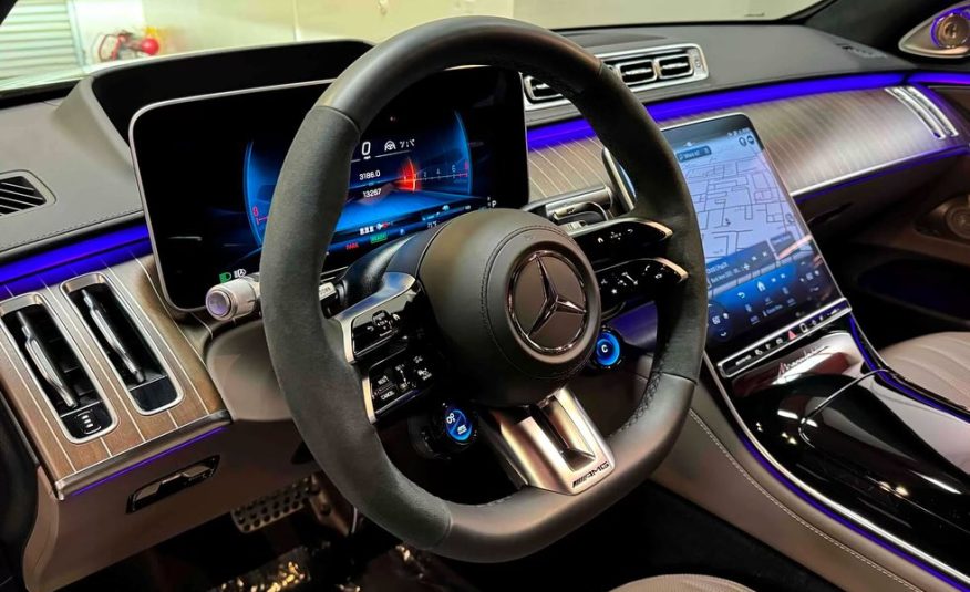 2024 Mercedes Benz AMG S63  4matic
