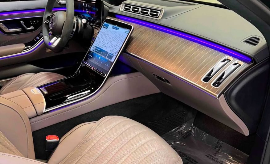 2024 Mercedes Benz AMG S63  4matic