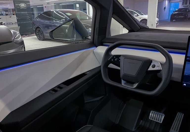 2024 Tesla CyberTruck