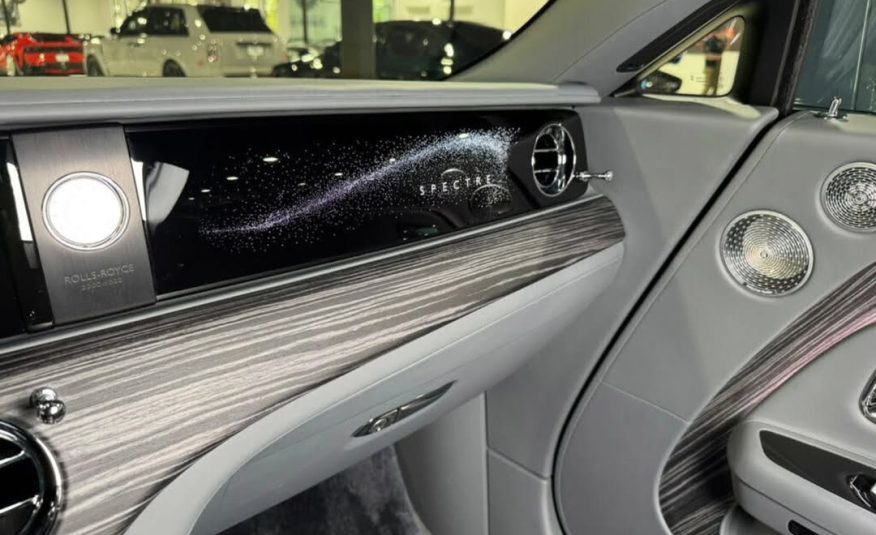 2024 Rolls-Royce Spectre