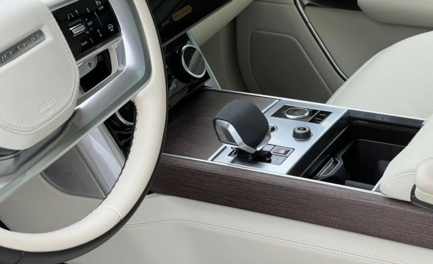 2023 Land Rover Range Rover P530