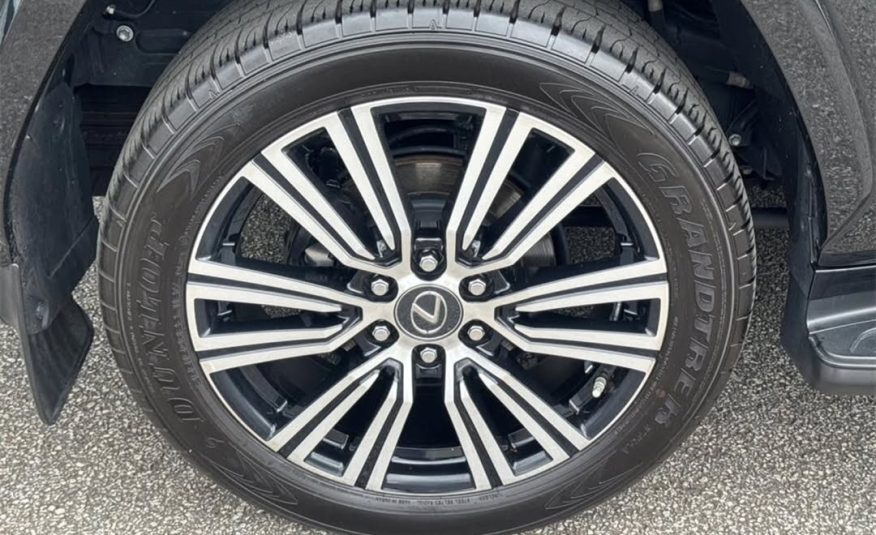 2023 lexus LX 600