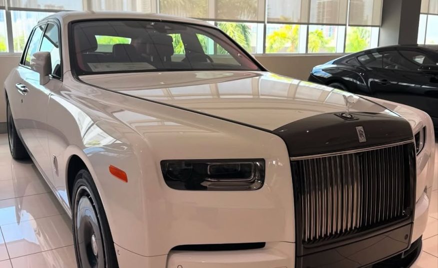2024 ROLLS-ROYCE PHANTOM