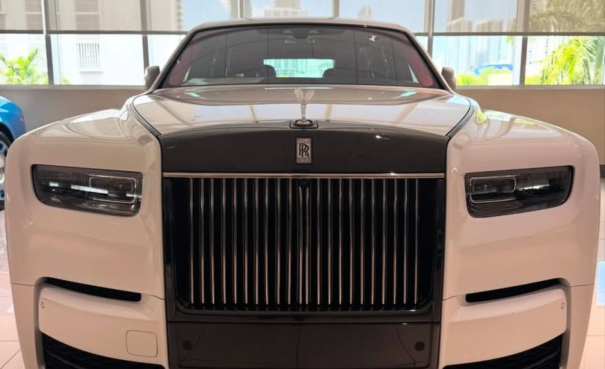 2024 ROLLS-ROYCE PHANTOM