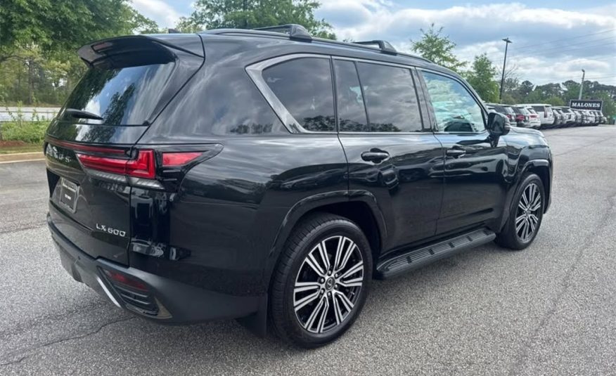 2023 lexus LX 600
