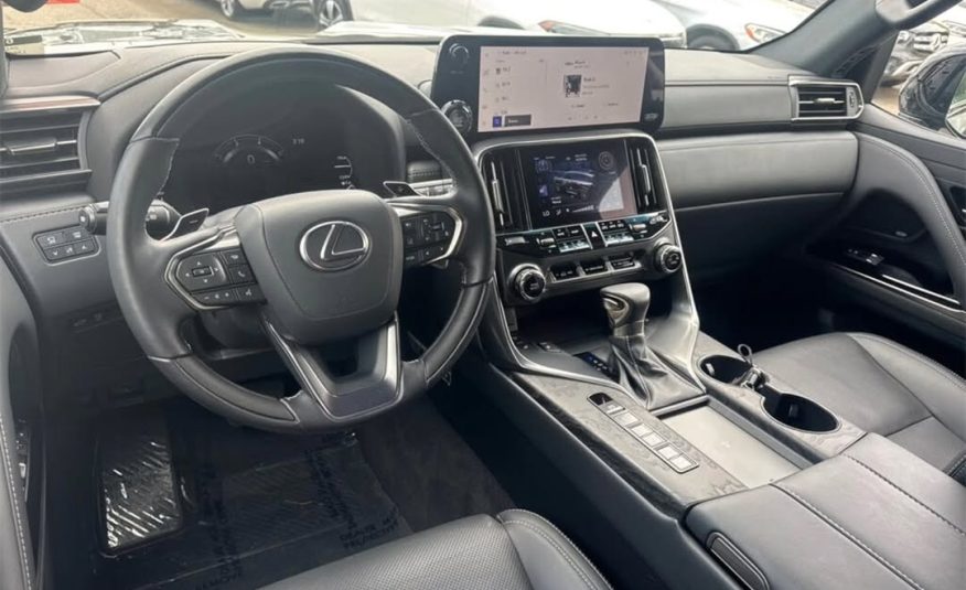 2023 lexus LX 600