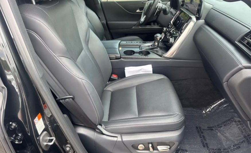 2023 lexus LX 600