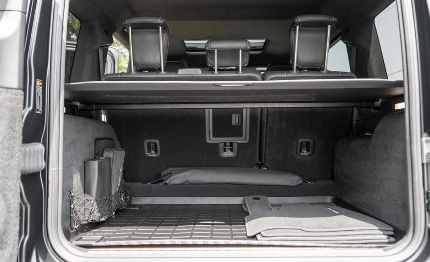 2022 Mecedes Benz G63 4×4 squared  Fully loaded truck