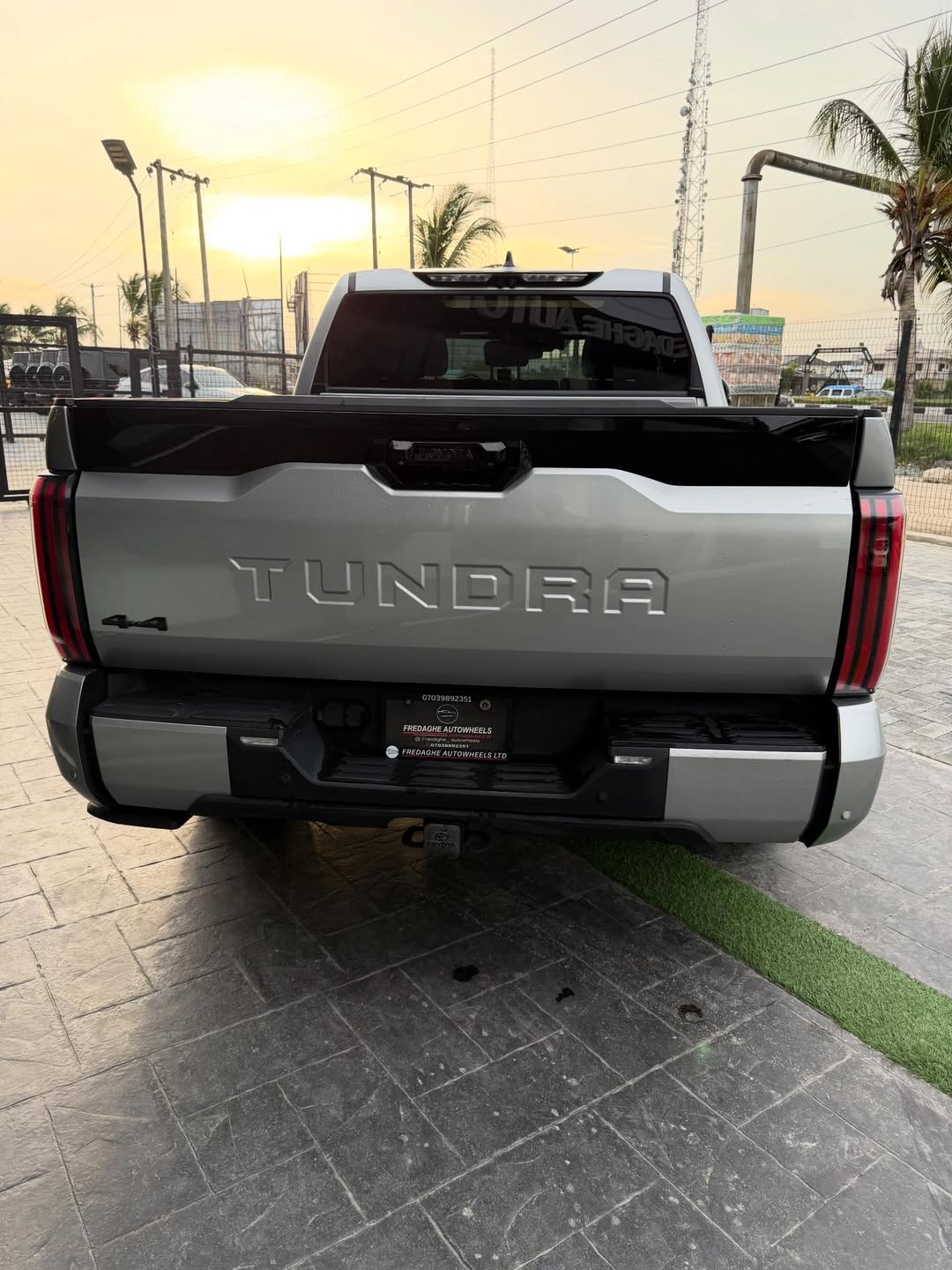 2022 Toyota Tundra Platinum
