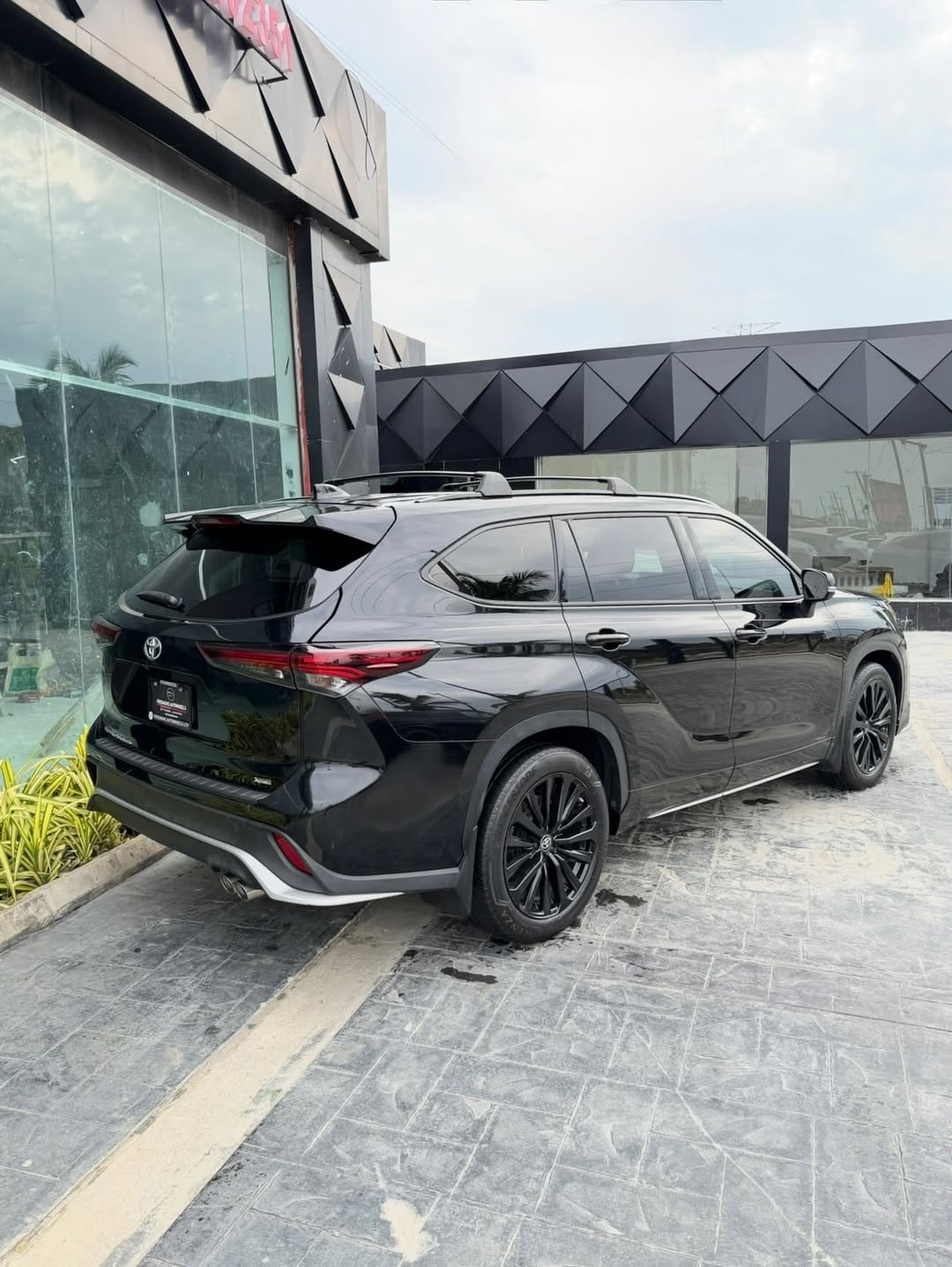 2024 Toyota Highlander XSE