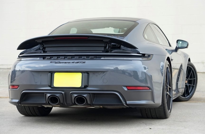 2025 Porsche 911 Carrera 4 GTS