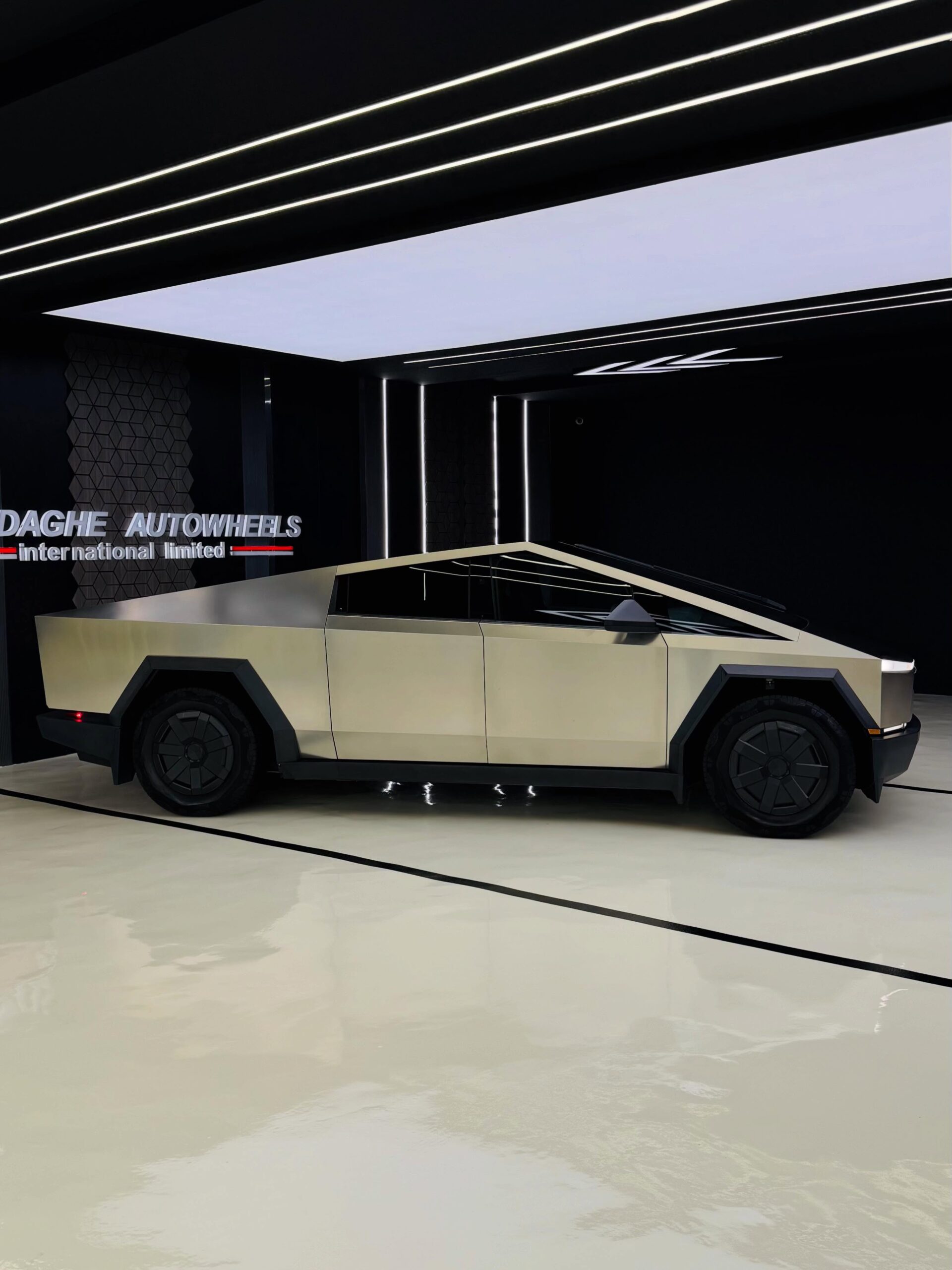 2024 Tesla Cyber Truck