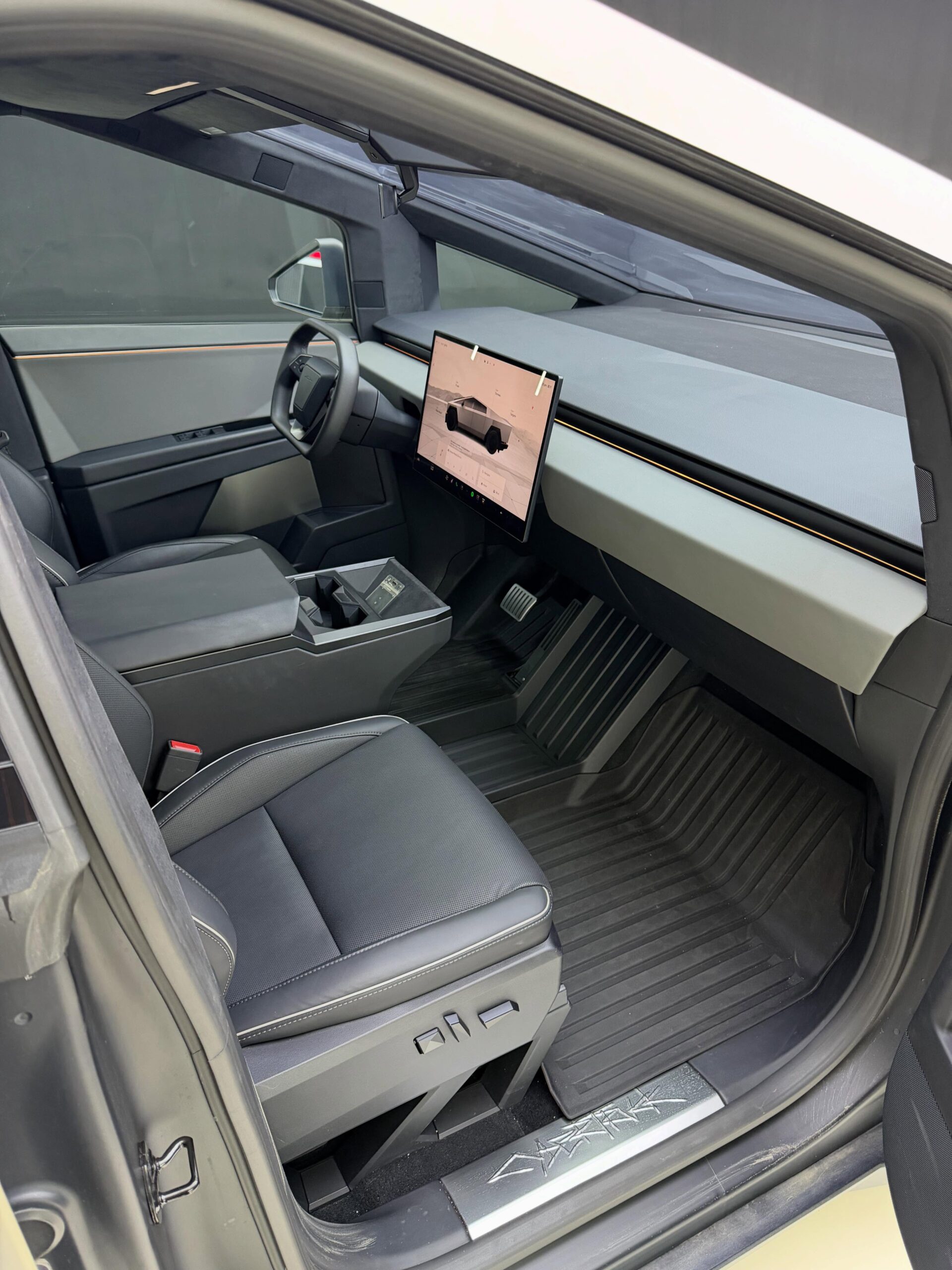 2024 Tesla Cyber Truck