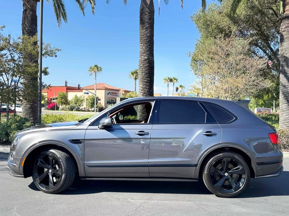 2018 Bentley Bentayga W12 Signature