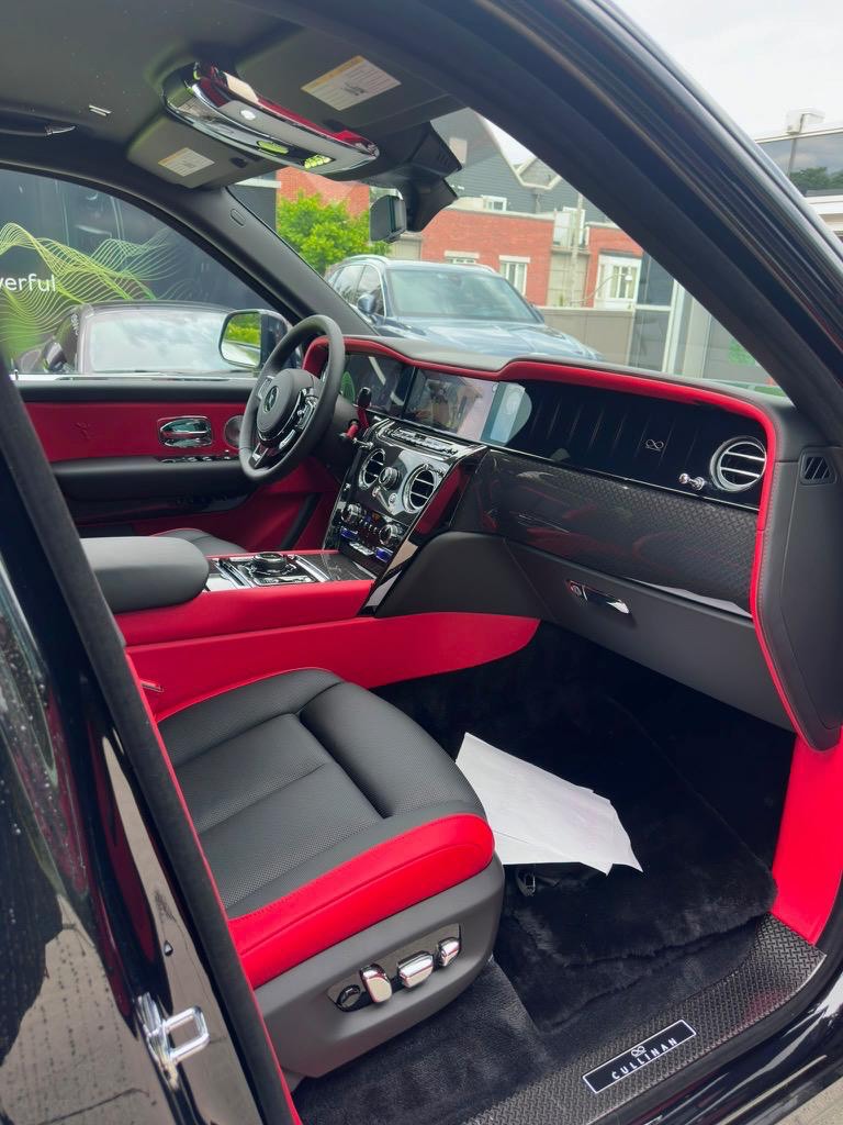 2026 Rolls-Royce Cullinan Black Badge Series II