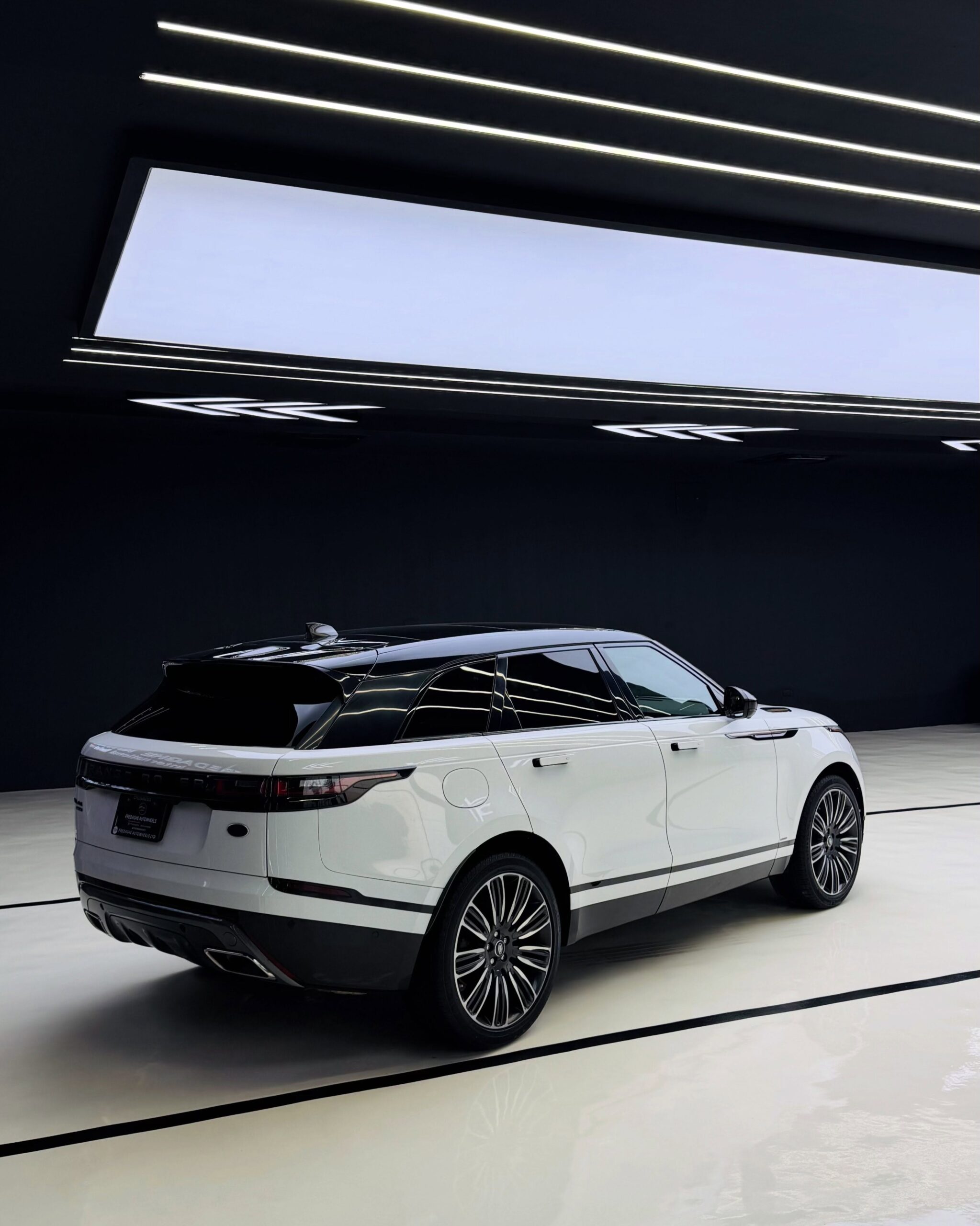 2018 Land Rover Range Rover Velar P380 R-Dynamic