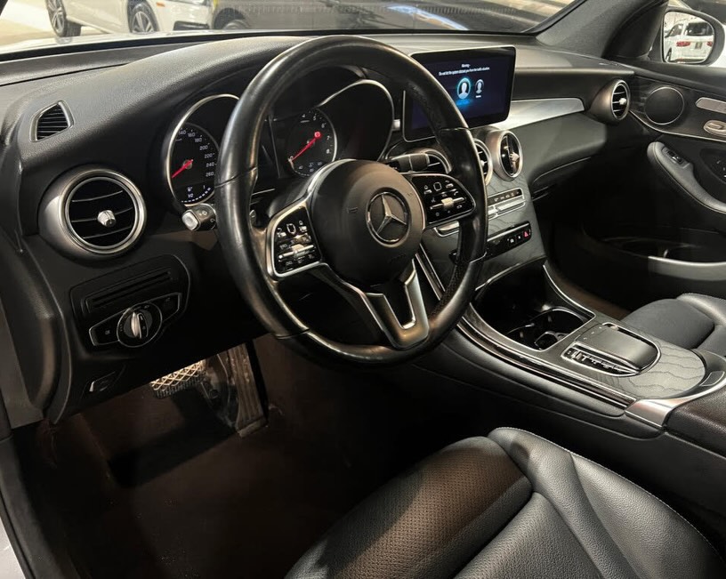 2023 Mercedes-Benz GLC 300 Coupe