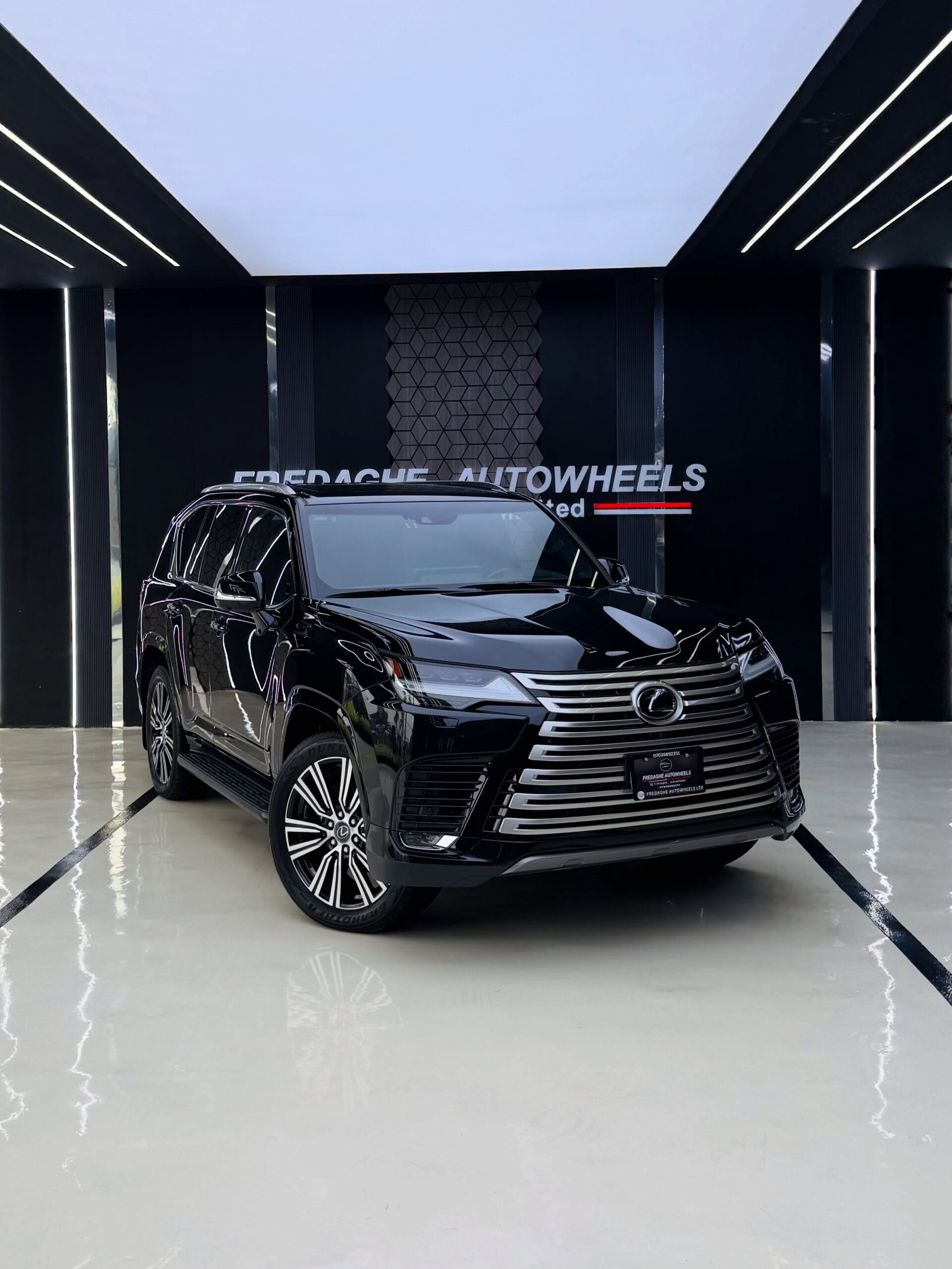 2023 Lexus LX 600 Premium