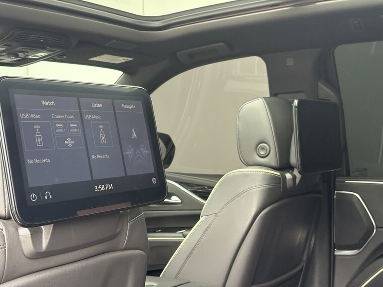 2022 Cadillac Escalade Sport