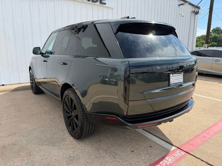 2023 Land Rover Range Rover P530 SE