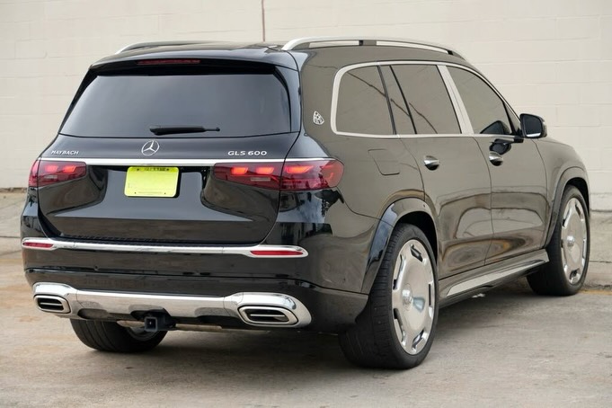 2024 Mercedes Maybach GLS 600 4MATIC