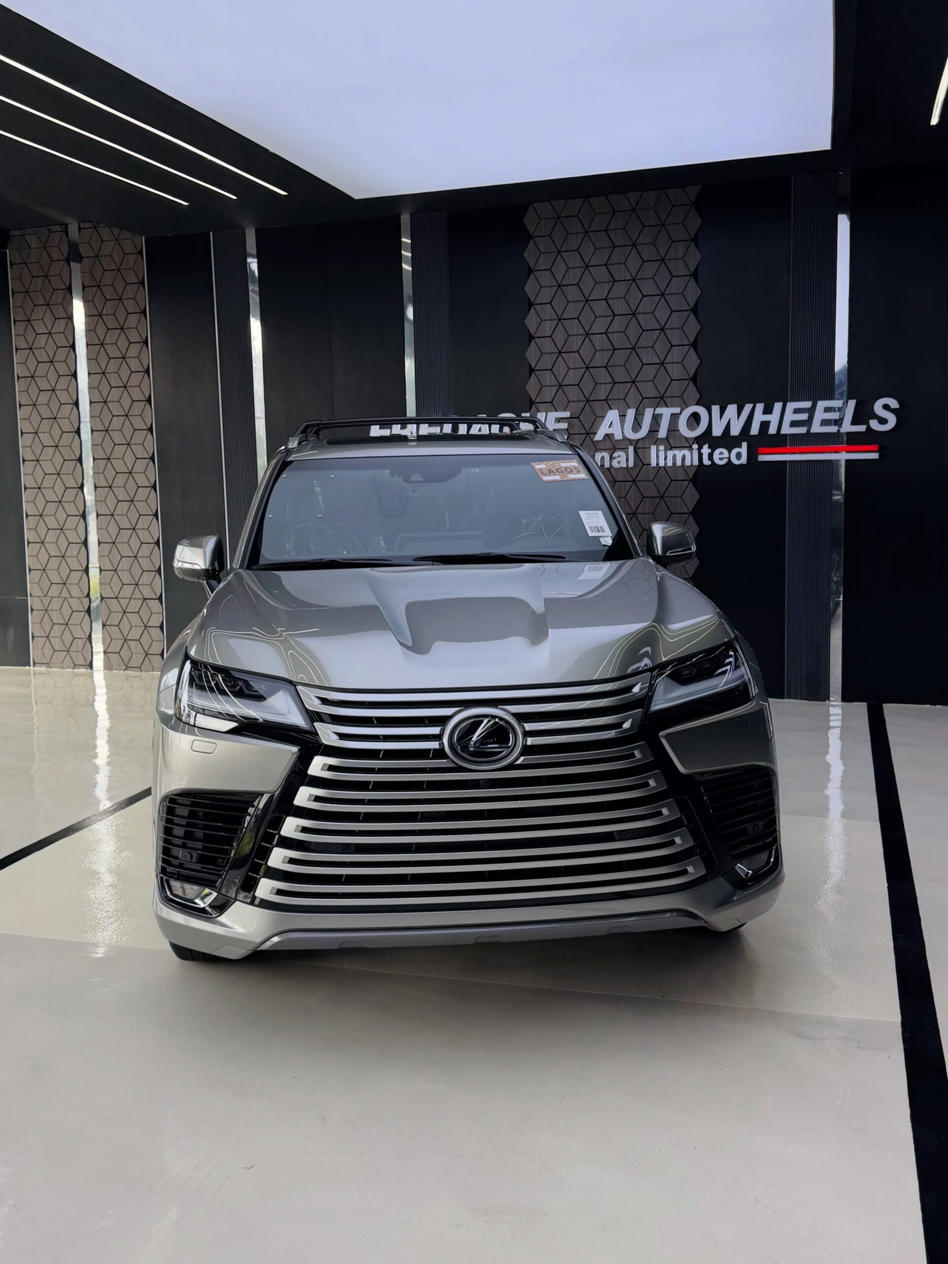 2023 Lexus LX 600 Luxury