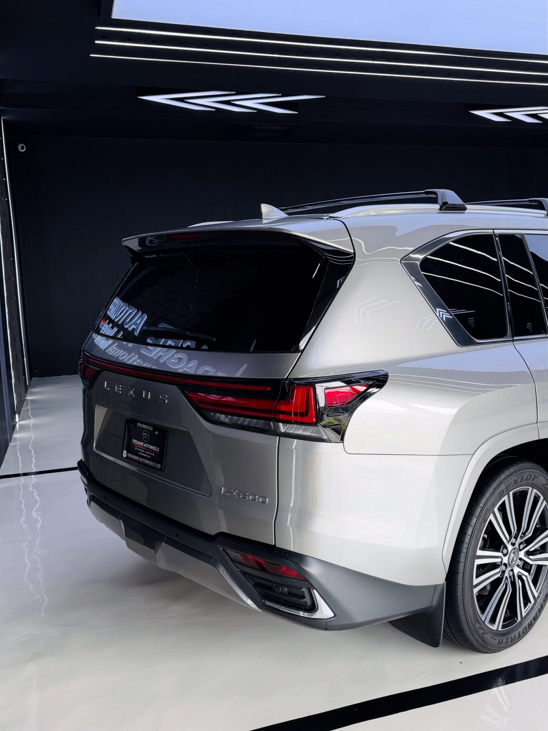 2023 Lexus LX 600 Luxury
