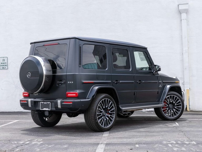 2025 Mercedes Benz G63 AMG
