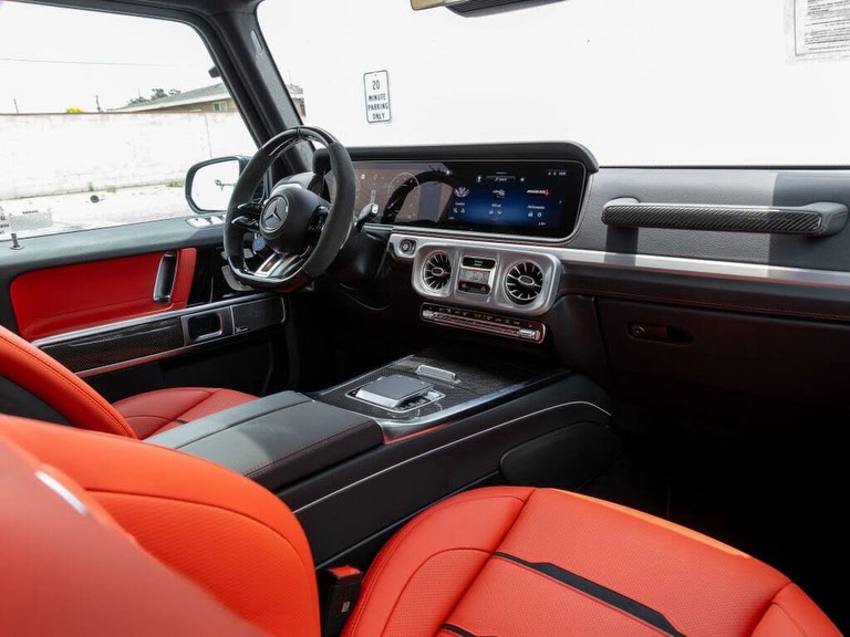 2025 Mercedes Benz G63 AMG