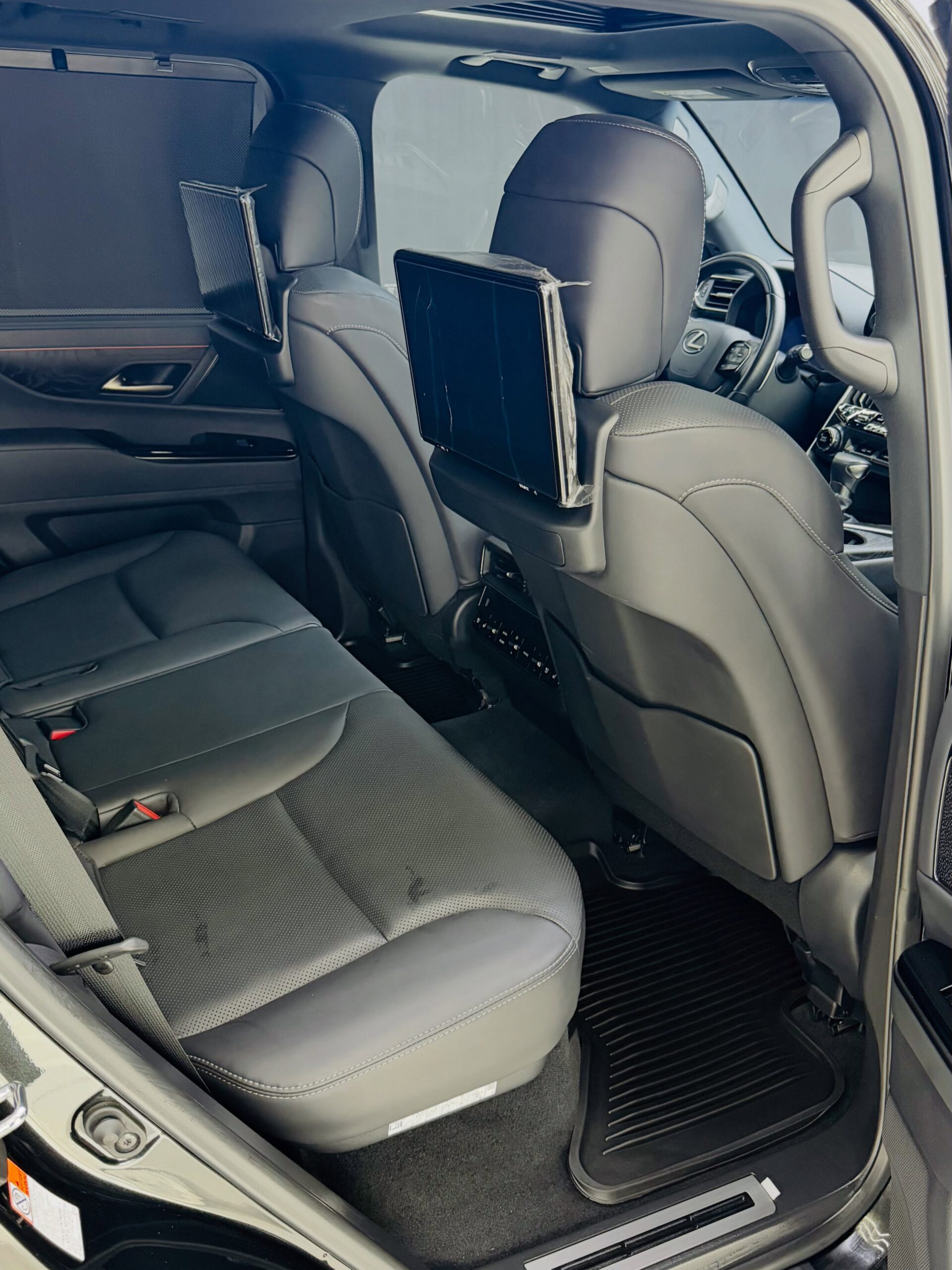 2023 Lexus LX 600 Ultra