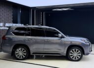 2017 Lexus LX 570