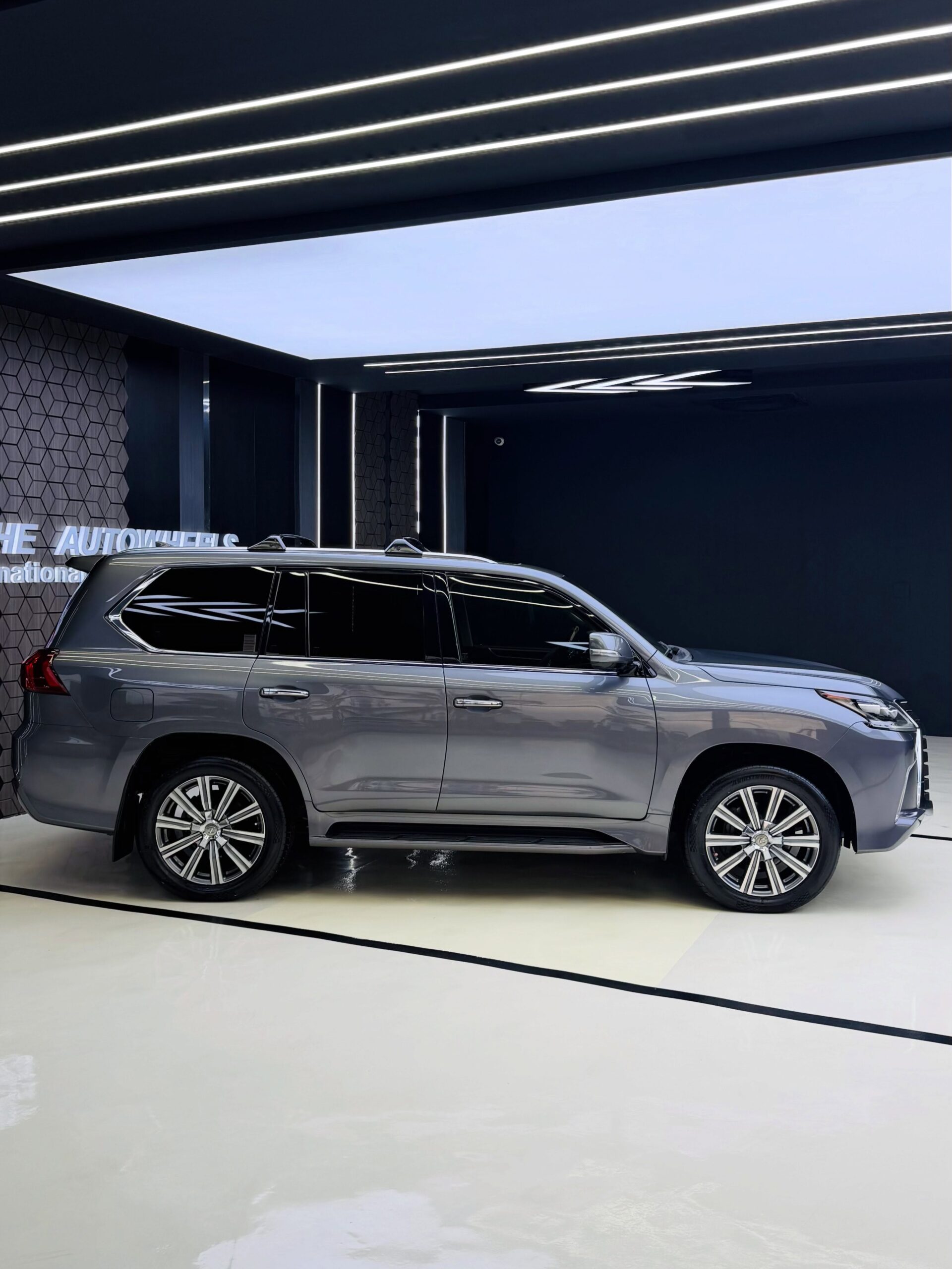 2017 Lexus LX 570