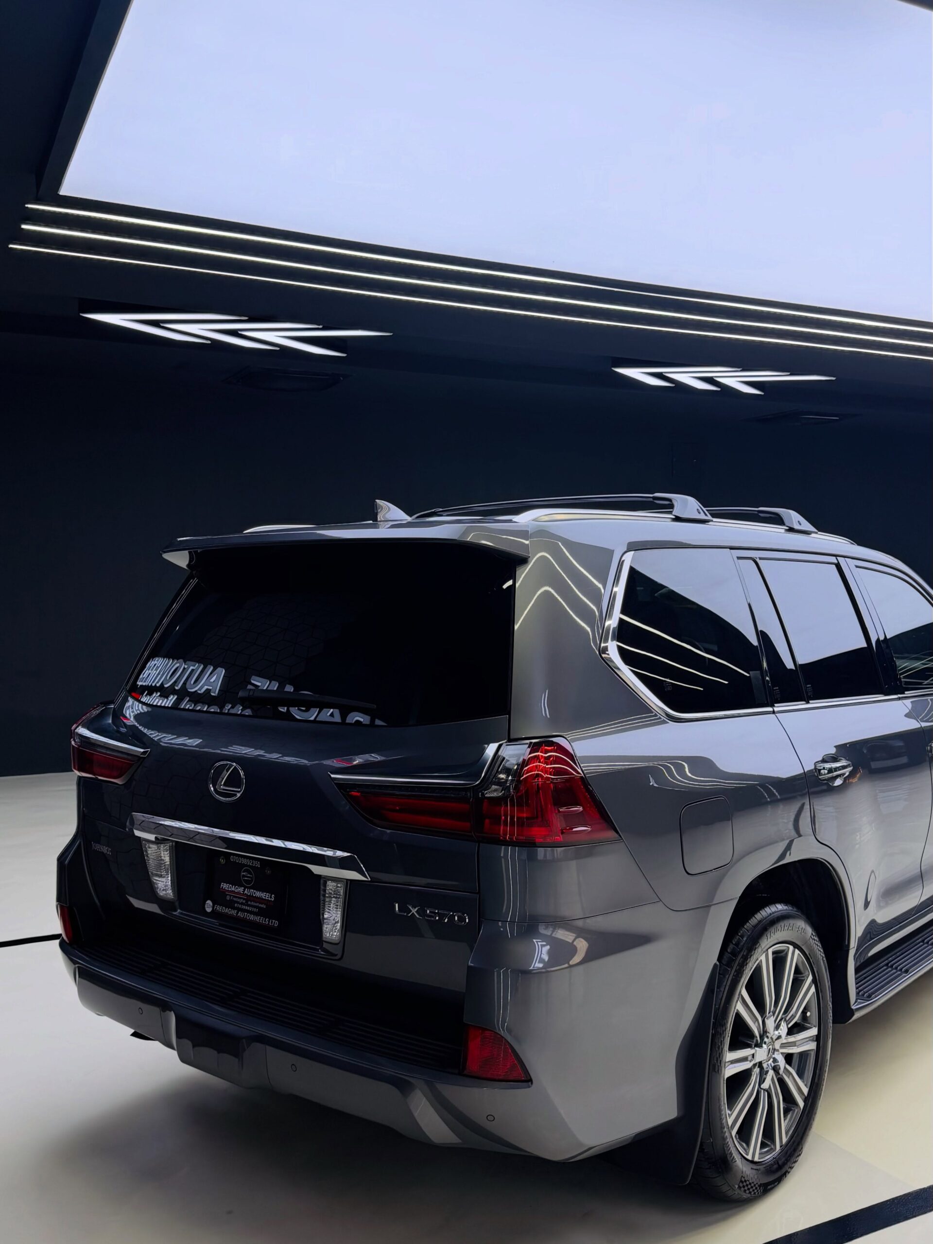 2017 Lexus LX 570