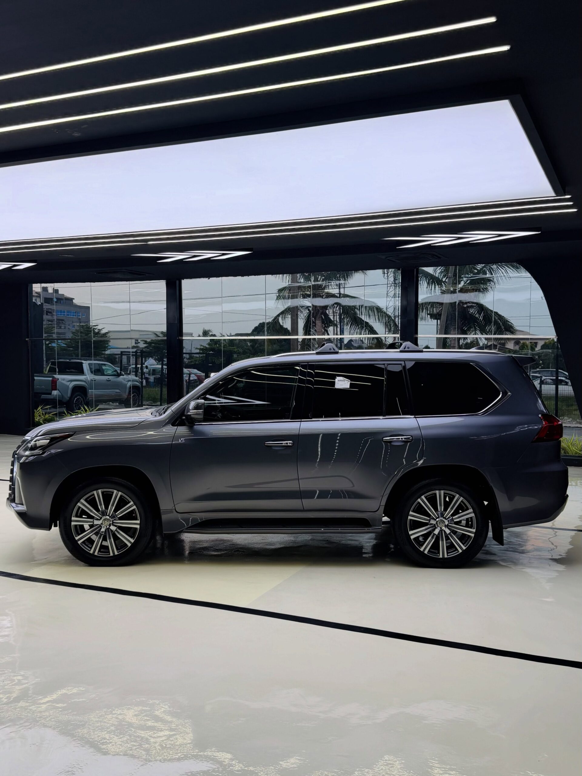 2017 Lexus LX 570