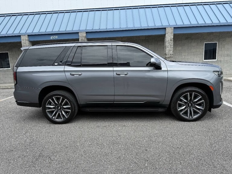 2021 Cadillac Escalade Sport