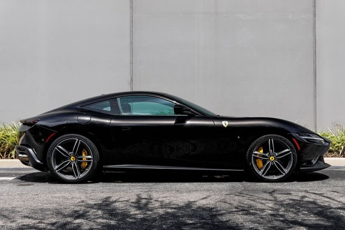 2022 Ferrari Roma