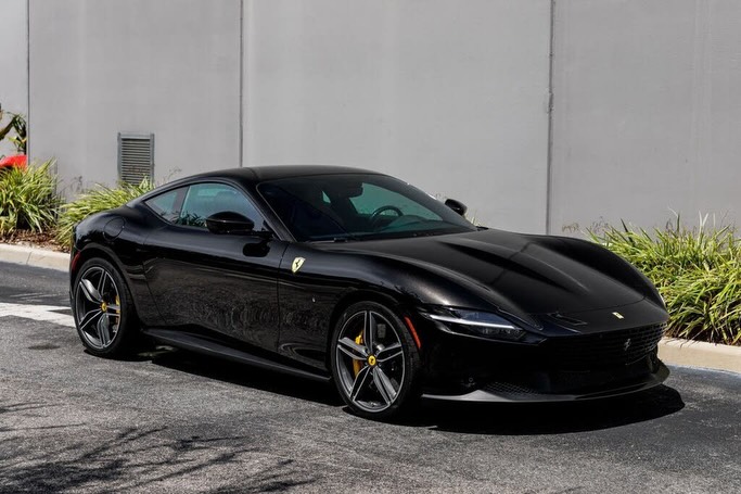 2022 Ferrari Roma