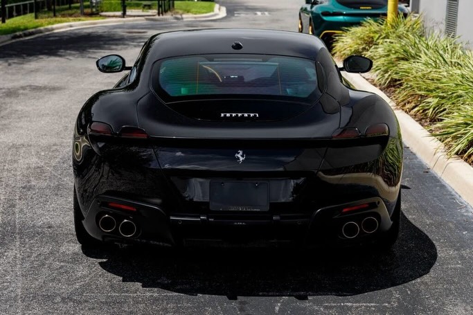 2022 Ferrari Roma