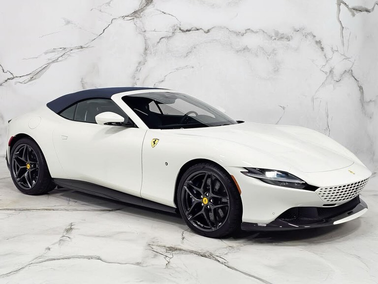 2025 Ferrari Roma Spider