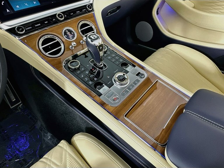 2026 Bentley Continental GTC Azure