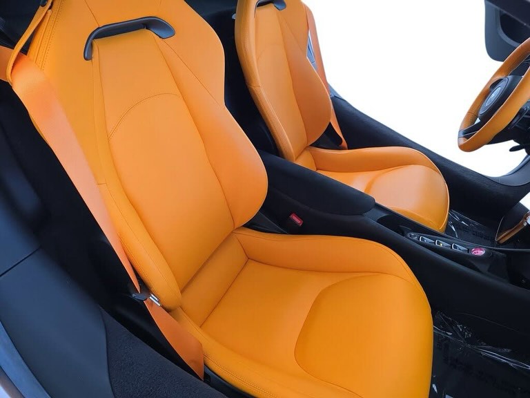 2023 McLaren Artura