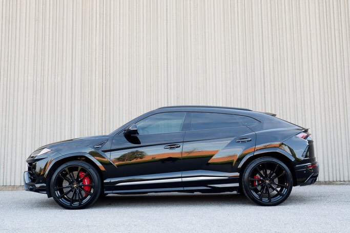 2020 Lamborghini Urus