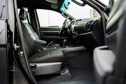 2026 Toyota Hilux Adventure V6