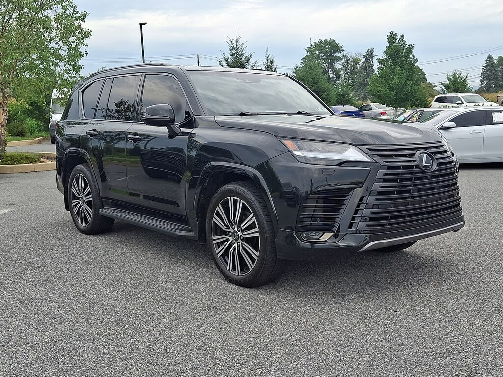 2025 Lexus LX 600