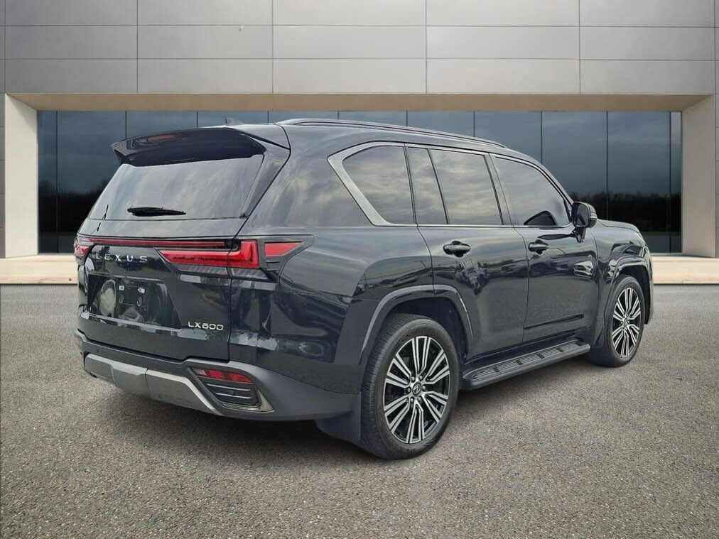 2025 Lexus LX 600