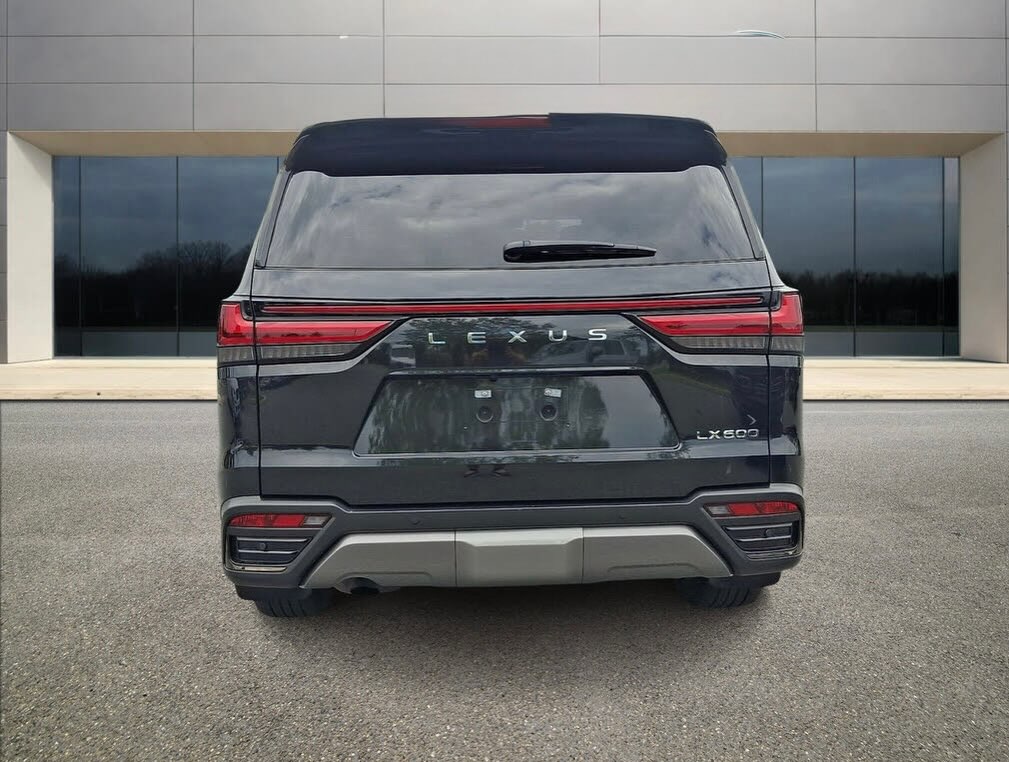 2025 Lexus LX 600