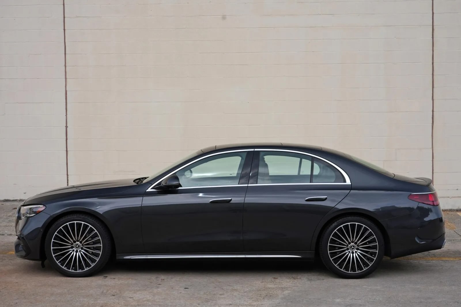 2025 Mercedes-Benz E350 4MATIC