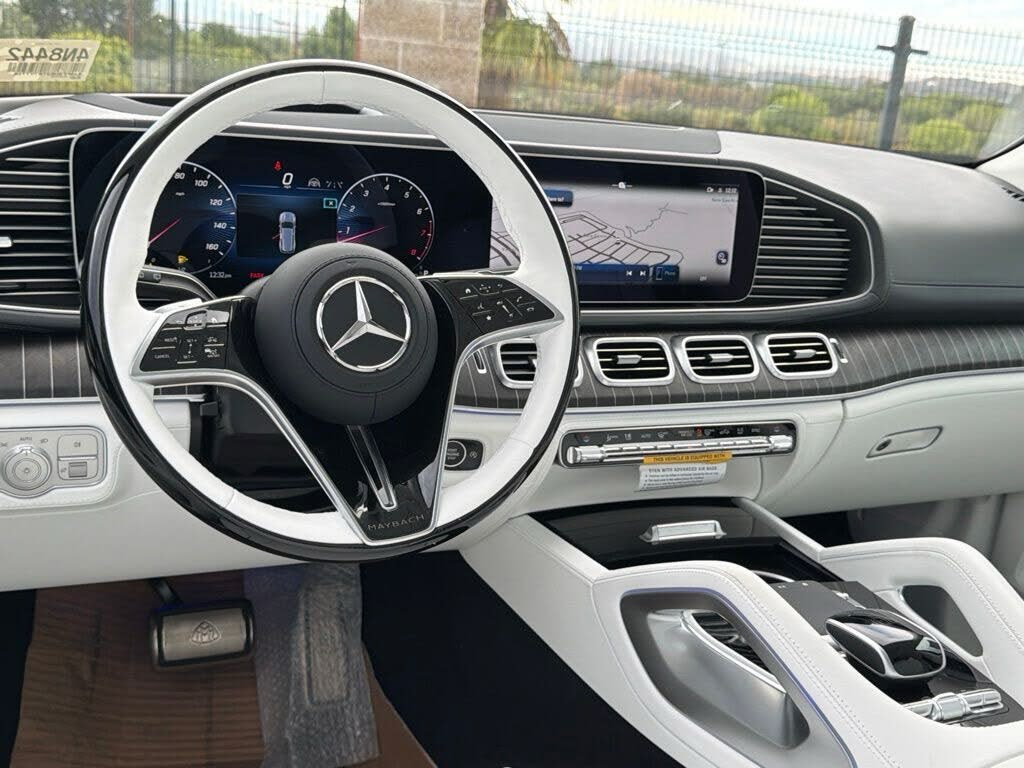 2026 Mercedes-Maybach GLS 600 Night Series